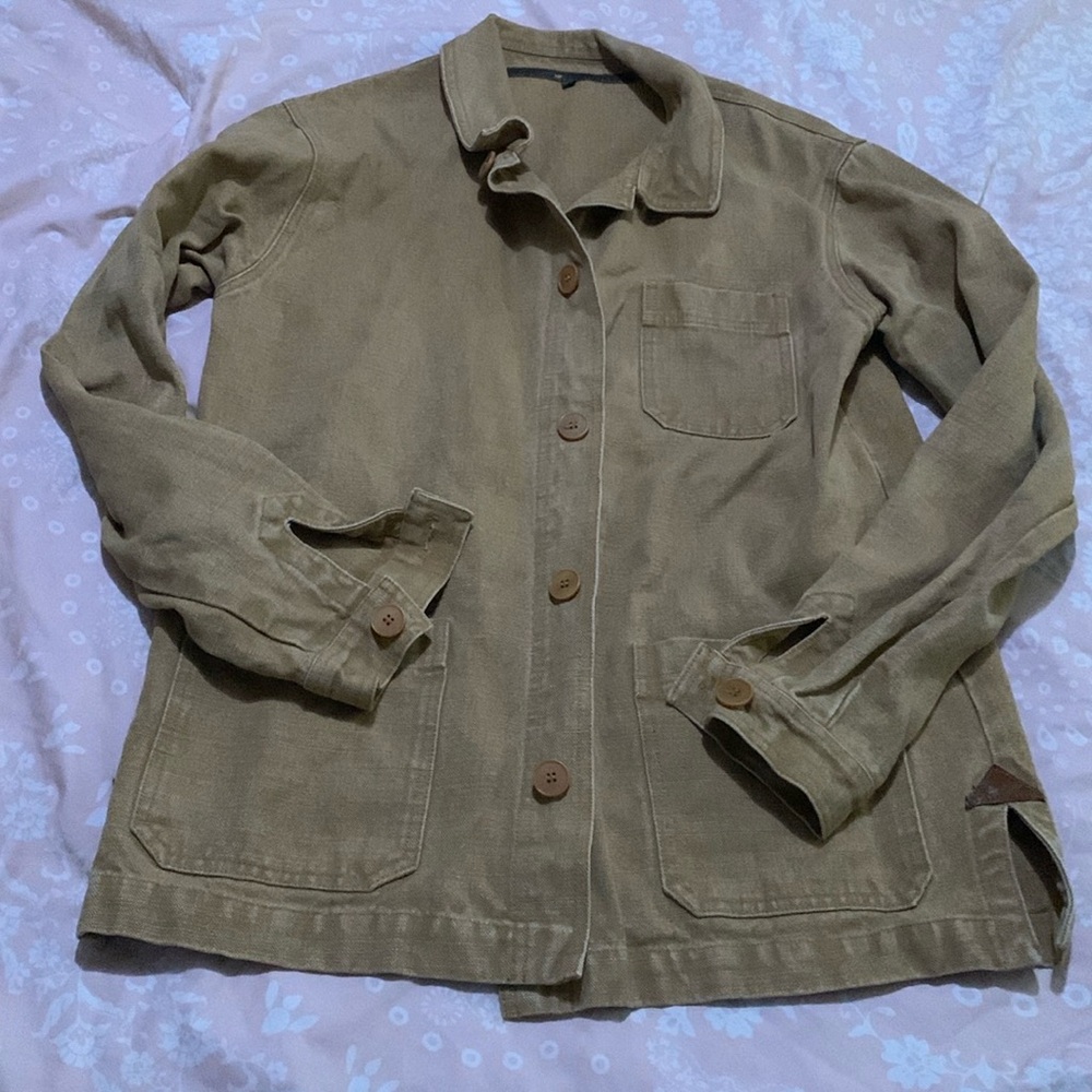 Hidden Cabin Made In The World jacket size S.